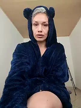 Snapshot of sexymarilyncolombia chatting on 01/20/25, 03:39 sexymarilyncolombia online show from 01/20/25, 03:39
