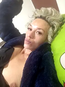 Snapshot of sexymarilyncolombia chatting on 02/20/25, 11:09 sexymarilyncolombia online show from 02/20/25, 11:09