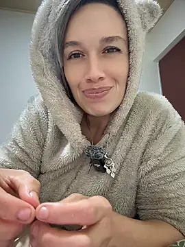 Snapshot of sexymarilyncolombia chatting on 05/06/26, 04:30 sexymarilyncolombia online show from 05/06/26, 04:30