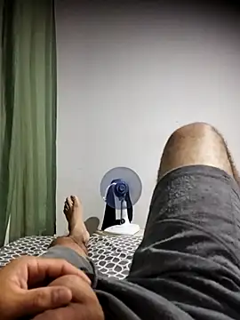 Snapshot of io380 chatting on 03/18/25, 01:10 io380 online show from 03/18/25, 01:10