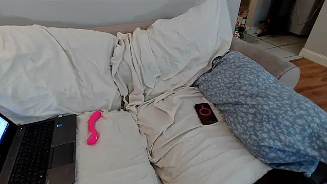 EmoDream1998 online show from 02/07/25, 06:34