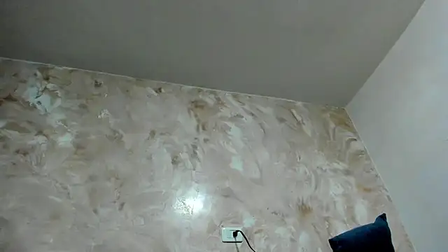 tiffanystonne online show from 11/27/25, 01:40