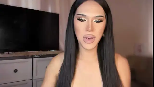 Ts glamxxxx online show from 03/20/26, 03:55