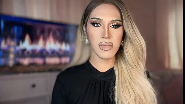 Ts glamxxxx online show from 04/04/26, 01:37