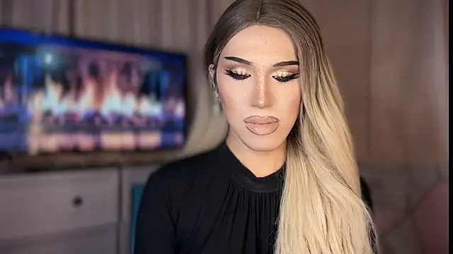 Ts glamxxxx online show from 04/18/26, 11:14