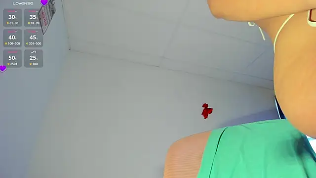 cailynhot online show from 01/15/25, 07:55