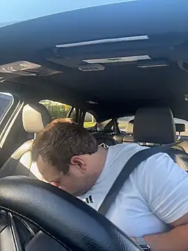 Snapshot of JonJ0 chatting on 12/16/25, 12:10 JonJ0 online show from 12/16/25, 12:10