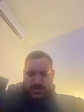 Snapshot of JonJ0 chatting on 01/10/26, 03:41 JonJ0 online show from 01/10/26, 03:41