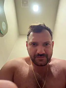 Snapshot of JonJ0 chatting on 01/17/26, 09:58 JonJ0 online show from 01/17/26, 09:58