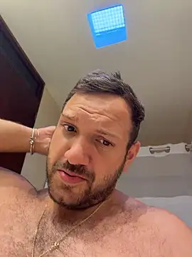 Snapshot of JonJ0 chatting on 01/18/26, 12:42 JonJ0 online show from 01/18/26, 12:42