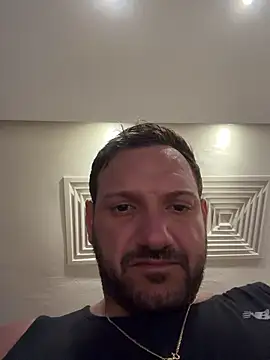 Snapshot of JonJ0 chatting on 02/06/26, 10:29 JonJ0 online show from 02/06/26, 10:29