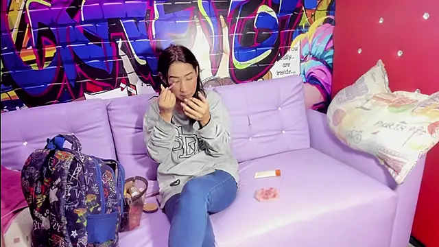 Snapshot of miacam-hot chatting on 11/02/25, 12:18 miacam-hot online show from 11/02/25, 12:18