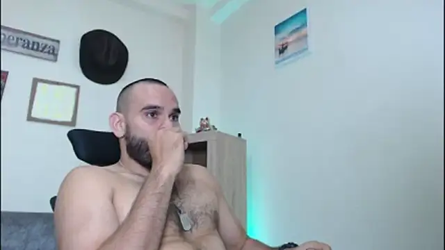 Snapshot of cowboyht chatting on 06/17/26, 04:37 cowboyht online show from 06/17/26, 04:37