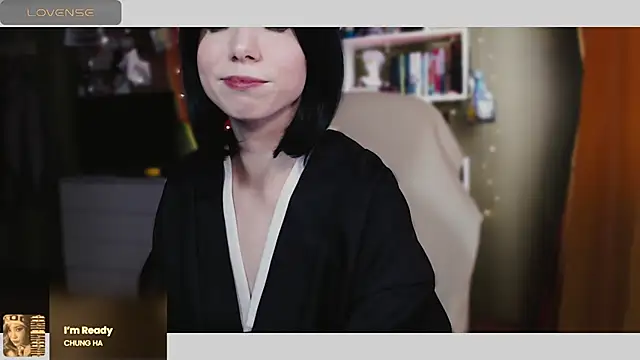 freya sunny online show from 02/17/25, 05:25