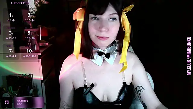 Snapshot of freya_sunny chatting on 06/16/26, 05:10 freya sunny online show from 06/16/26, 05:10