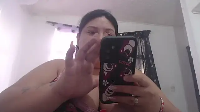 Snapshot of sofi_miracle chatting on 11/01/25, 11:45 sofi miracle online show from 11/01/25, 11:45