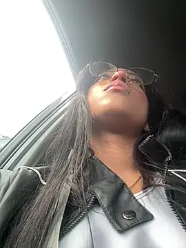 vaness weet online show from 01/17/25, 07:38