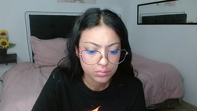 vaness weet online show from 02/15/26, 10:36