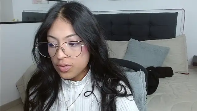 vaness weet online show from 04/23/26, 07:49