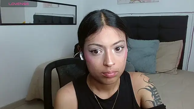Snapshot of vaness_weet chatting on 06/30/26, 08:32 vaness weet online show from 06/30/26, 08:32