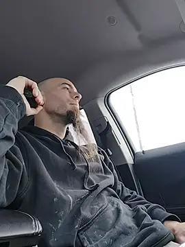 Snapshot of JohnnyFaster chatting on 01/19/26, 01:59 JohnnyFaster online show from 01/19/26, 01:59