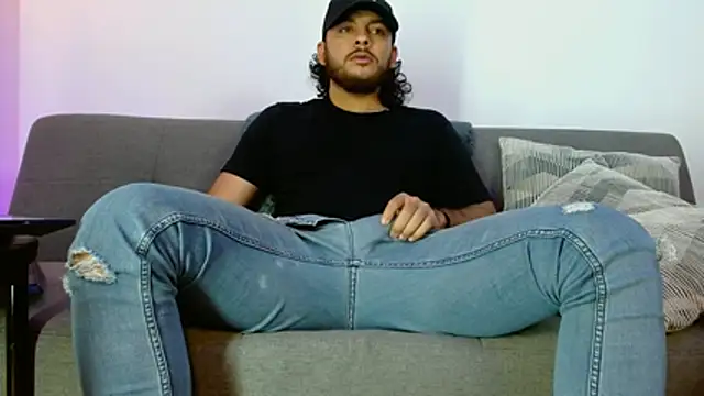 tuyo1995 online show from 11/27/25, 04:31