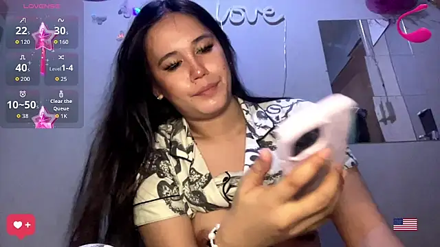 MeganTheRarest online show from 04/23/26, 03:03