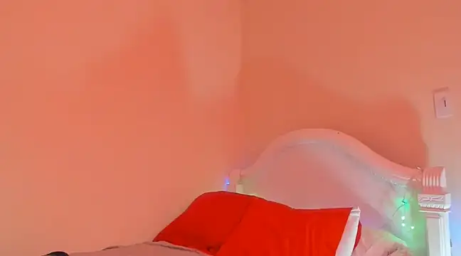 drippyorlovee online show from 01/01/25, 08:47