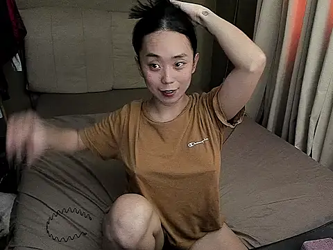 MissAyaCollins online show from 04/20/26, 12:46