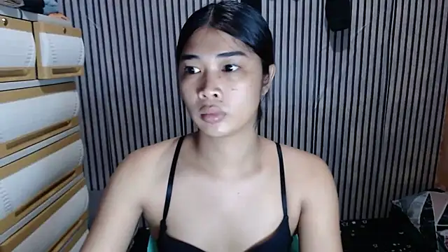 Maria-Moore online show from 09/23/25, 01:25