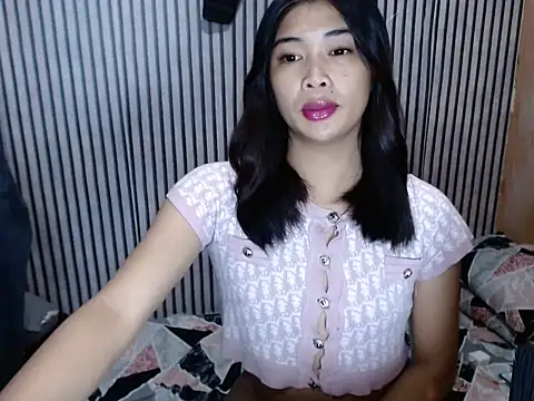 Maria-Moore online show from 09/30/25, 02:11