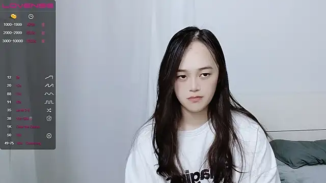 QiuPeiPeimmm online show from 03/13/25, 06:01