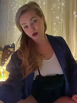 Snapshot of Lady__Maria chatting on 12/20/24, 07:39 Lady Maria online show from 12/20/24, 07:39