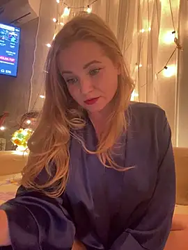 Snapshot of Lady__Maria chatting on 01/11/25, 04:36 Lady Maria online show from 01/11/25, 04:36