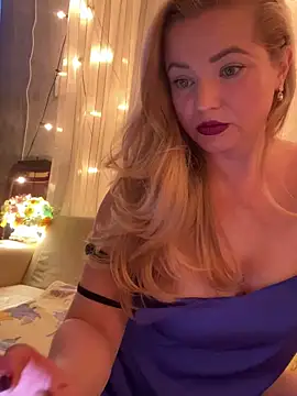 Snapshot of Lady__Maria chatting on 01/14/25, 04:29 Lady Maria online show from 01/14/25, 04:29