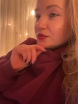 Snapshot of Lady__Maria chatting on 02/11/25, 06:44 Lady Maria online show from 02/11/25, 06:44