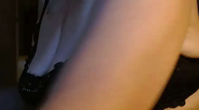 Snapshot of MysteryLadyxXx chatting on 12/06/24, 01:22 MysteryLadyxXx online show from 12/06/24, 01:22