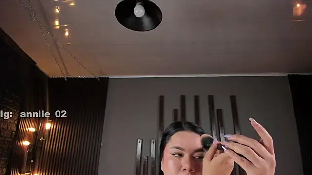 Snapshot of annie_barozzi chatting on 02/21/25, 01:33 annie barozzi online show from 02/21/25, 01:33