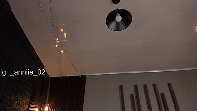 Snapshot of annie_barozzi chatting on 02/27/25, 04:43 annie barozzi online show from 02/27/25, 04:43