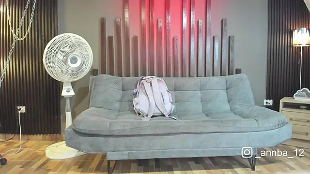 Snapshot of annie_barozzi chatting on 09/11/25, 01:22 annie barozzi online show from 09/11/25, 01:22