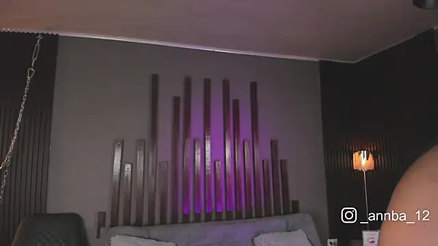 Snapshot of annie_barozzi chatting on 09/19/25, 01:34 annie barozzi online show from 09/19/25, 01:34