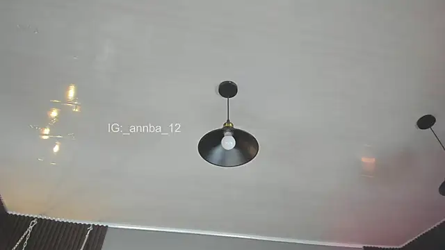 Snapshot of annie_barozzi chatting on 10/17/25, 01:25 annie barozzi online show from 10/17/25, 01:25