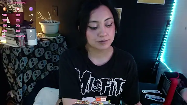 Snapshot of AbsentaVert chatting on 03/15/25, 11:39 AbsentaVert online show from 03/15/25, 11:39