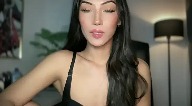 Bella Gordon online show from 02/28/25, 11:45