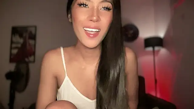 Bella Gordon online show from 05/16/26, 05:59