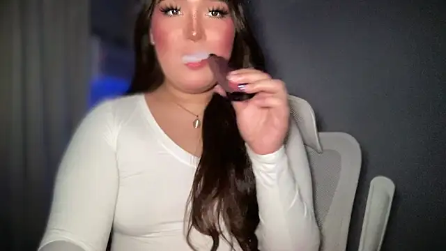 MissCataleyaxxx online show from 04/21/26, 02:51