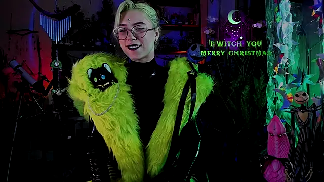 Scarlett Wanner online show from 12/20/24, 08:12