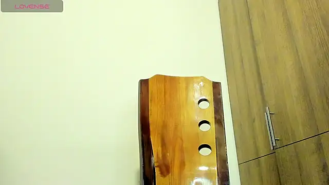 Bessie32 online show from 04/10/26, 09:47