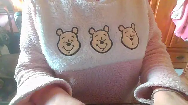 Snapshot of Sexymiss26 chatting on 12/04/24, 12:25 Sexymiss26 online show from 12/04/24, 12:25