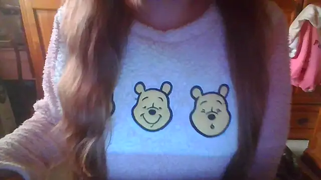 Snapshot of Sexymiss26 chatting on 12/04/24, 03:32 Sexymiss26 online show from 12/04/24, 03:32